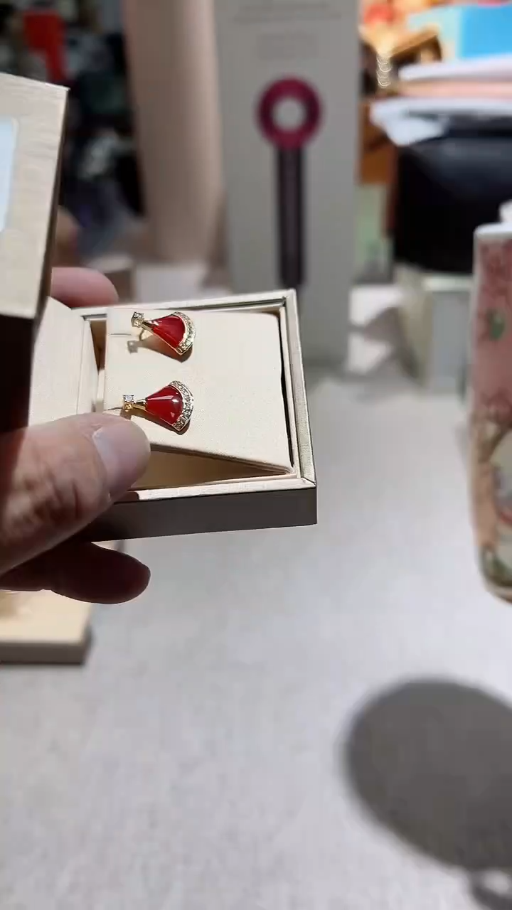 【闪购商品】瓷片正品保真，清库存