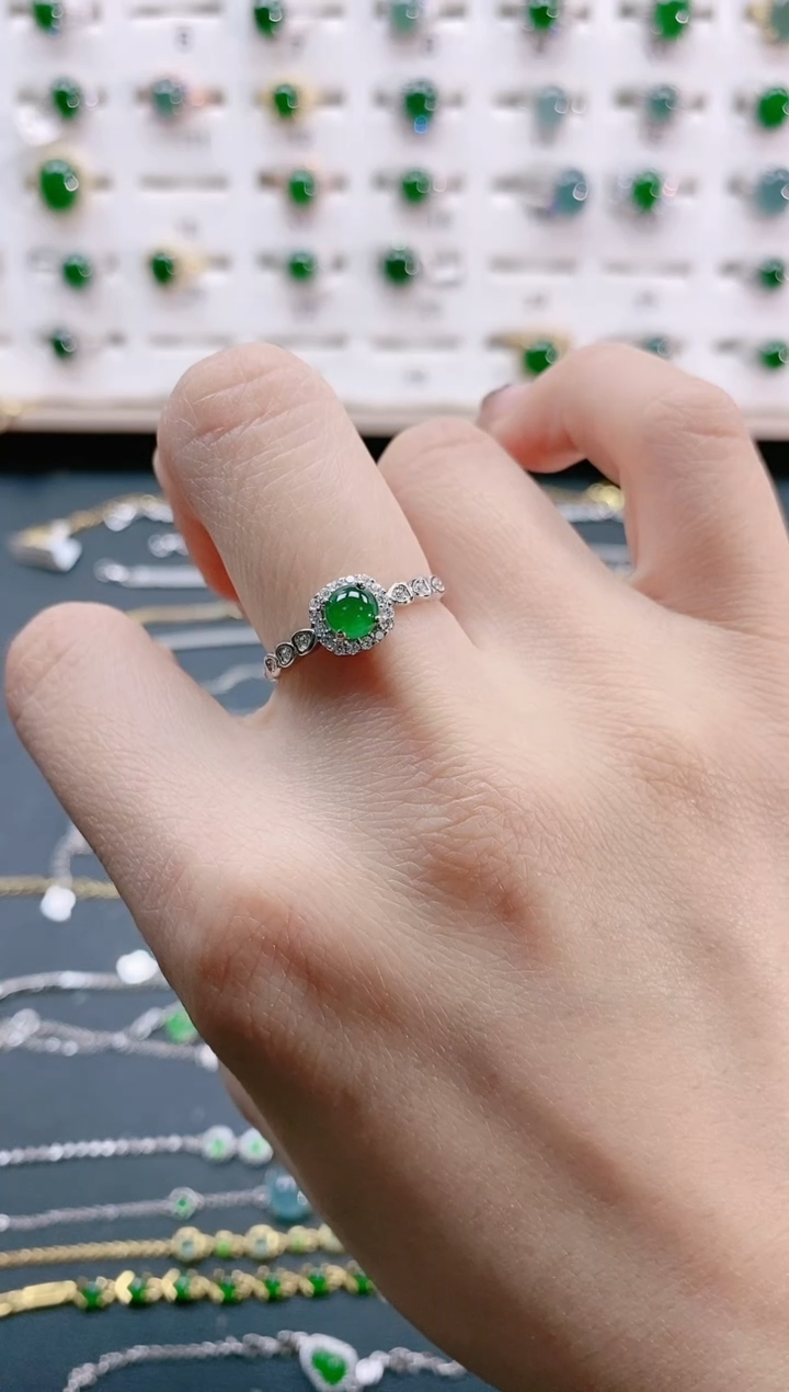 【闪购商品】翡翠戒指银S925镶嵌天然翡翠