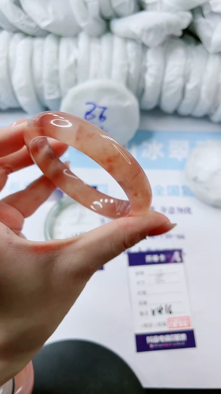 【闪购商品】石英质玉手镯未镶嵌多样性发货V416