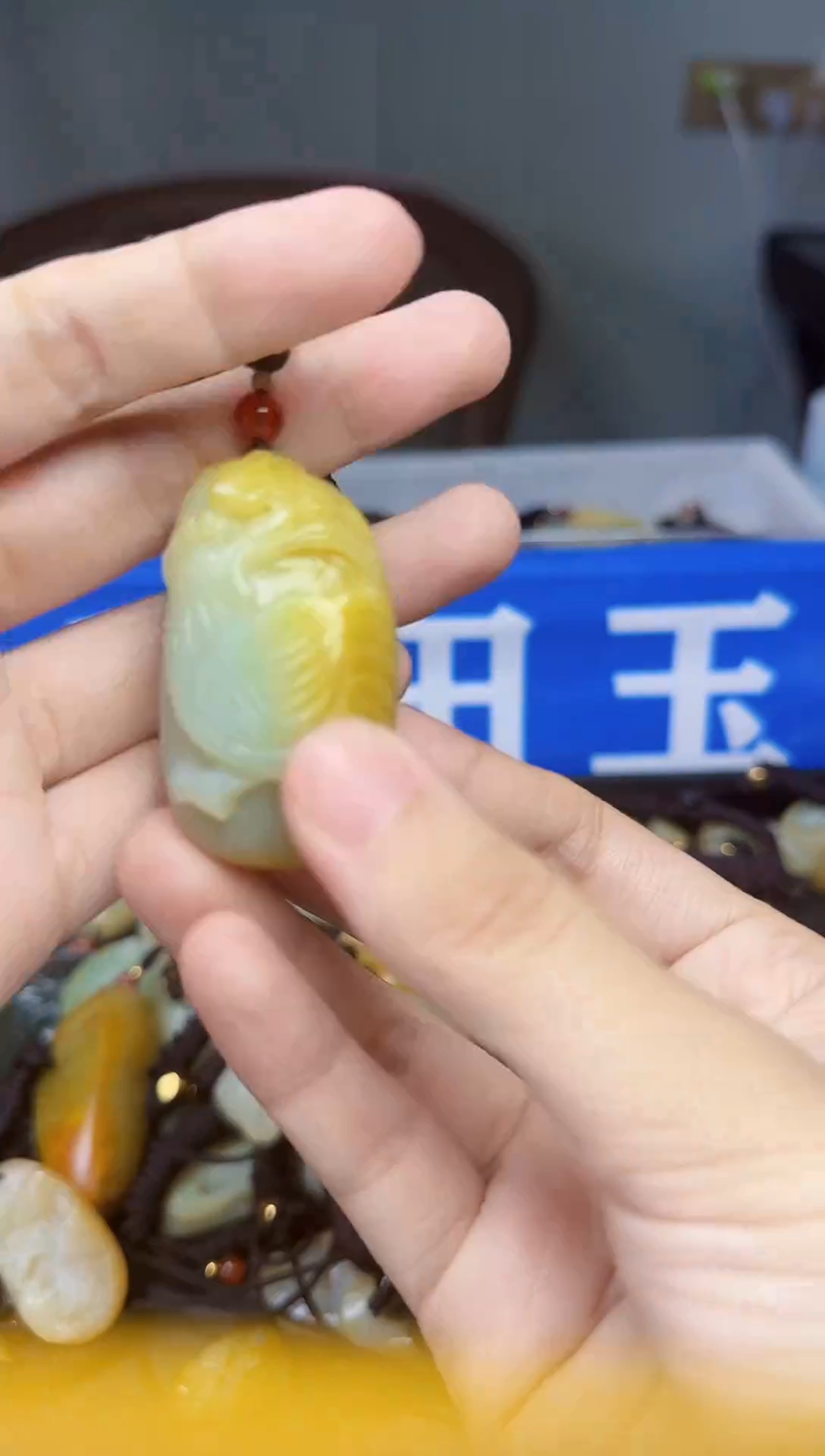 和田玉未镶嵌颈饰1
