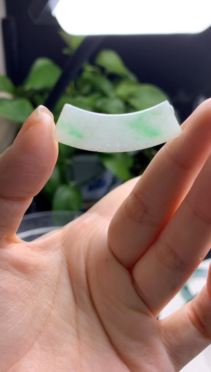 【闪购商品】定制翡翠翡翠玉衡未镶嵌阳绿锁骨链