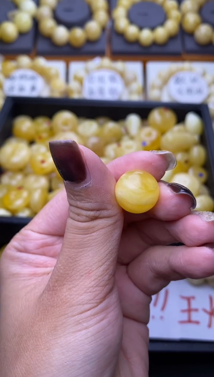 琥珀未镶嵌珠宝奇石大小姐珠宝73