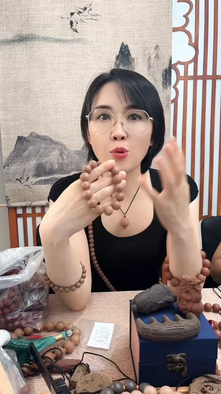 泥塑鹅梨账中香 手串双圈