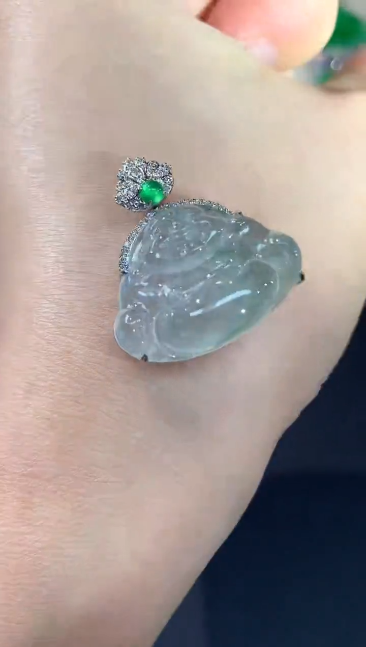 吊坠(不含链)18K金镶嵌翡翠W17|9800