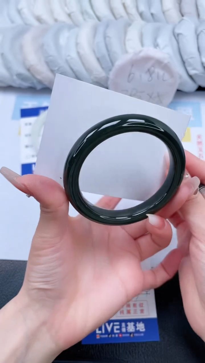 【闪购商品】和田玉手镯未镶嵌T106-57.4