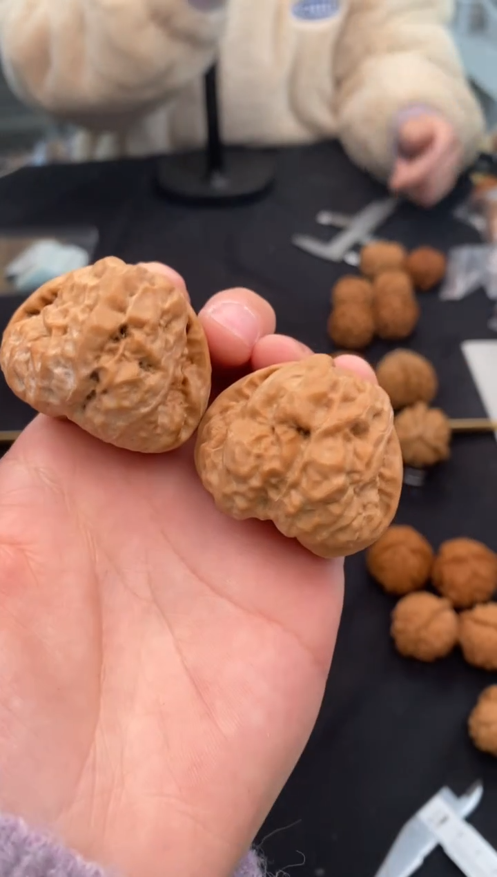 【闪购商品】文玩核桃把件三角蛙38-t821