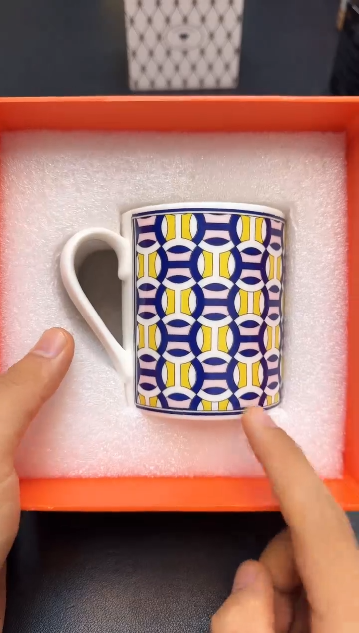 瓷片全新正品一件不留@@A147