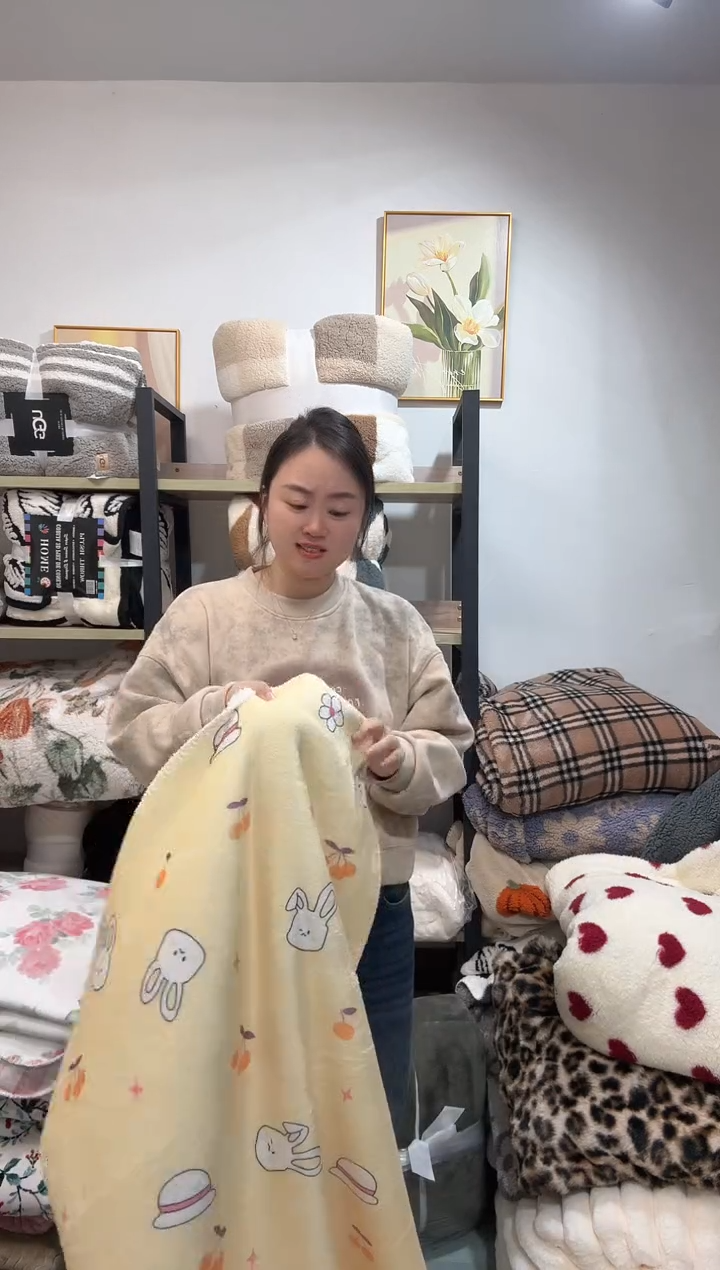 聚酯纤维150*200兔子