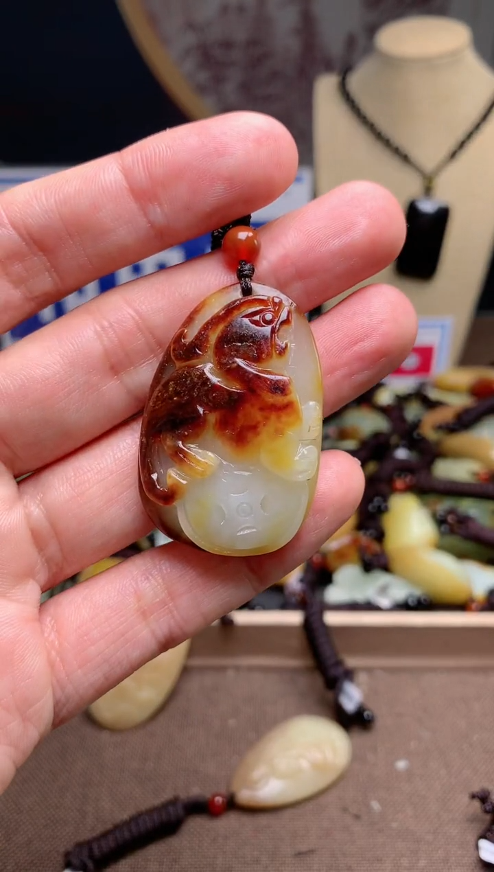 【闪购商品】和田玉颈饰未镶嵌1