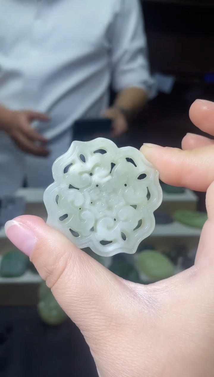 【闪购商品】和田玉颈饰未镶嵌1