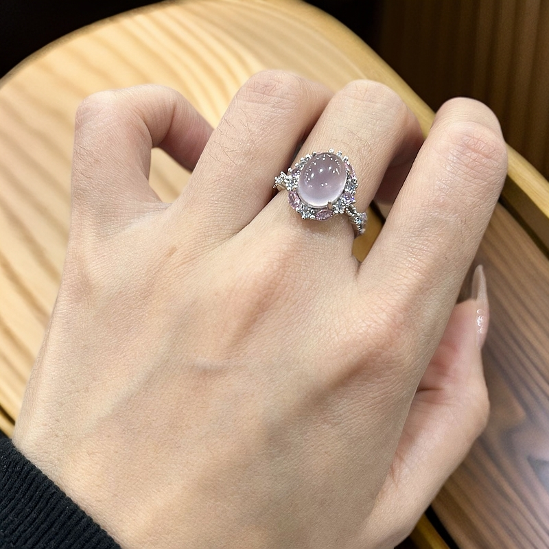 繁花爆款银拖粉钻镶嵌萤石蛋面戒指