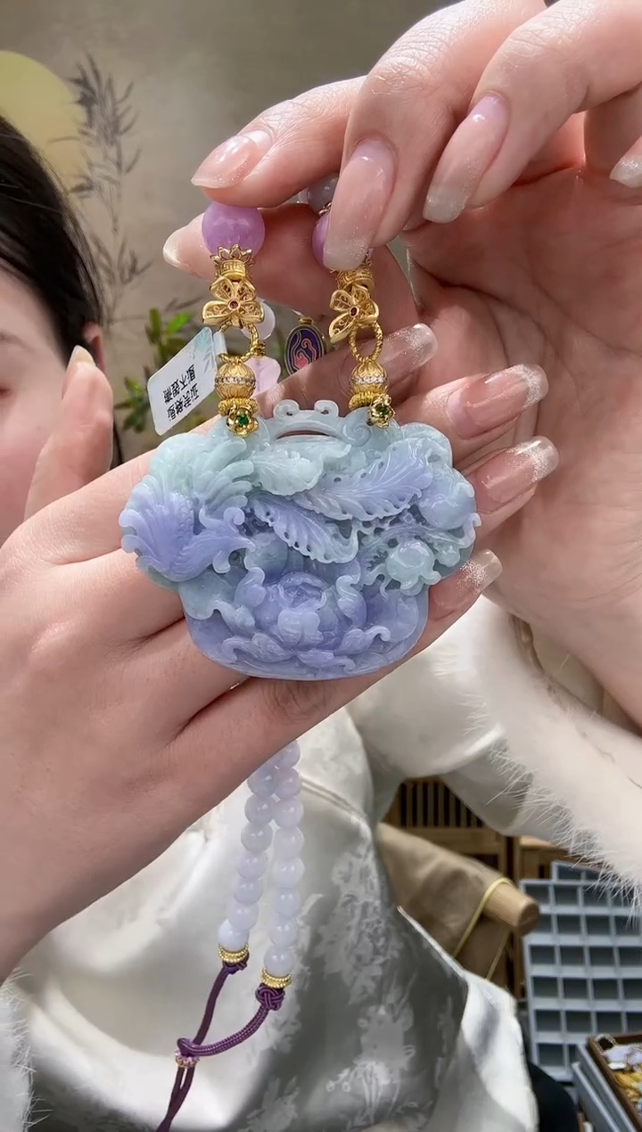 【闪购商品】翡翠颈饰未镶嵌吊坠