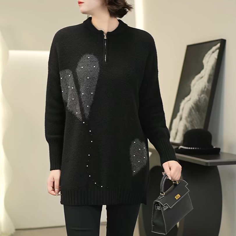 时尚洋气设计感品质上衣2025秋冬新款微胖女装显瘦百搭毛衣