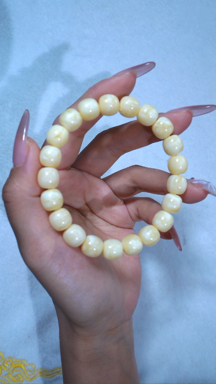 【闪购商品】蜜蜡手链未镶嵌10mm瓷白浓蜡溶洞妖花超高桩