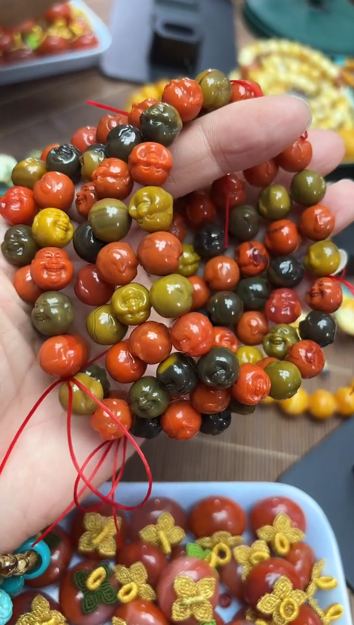 颈饰未镶嵌南红玛瑙 多样性发一件素圈    1.0