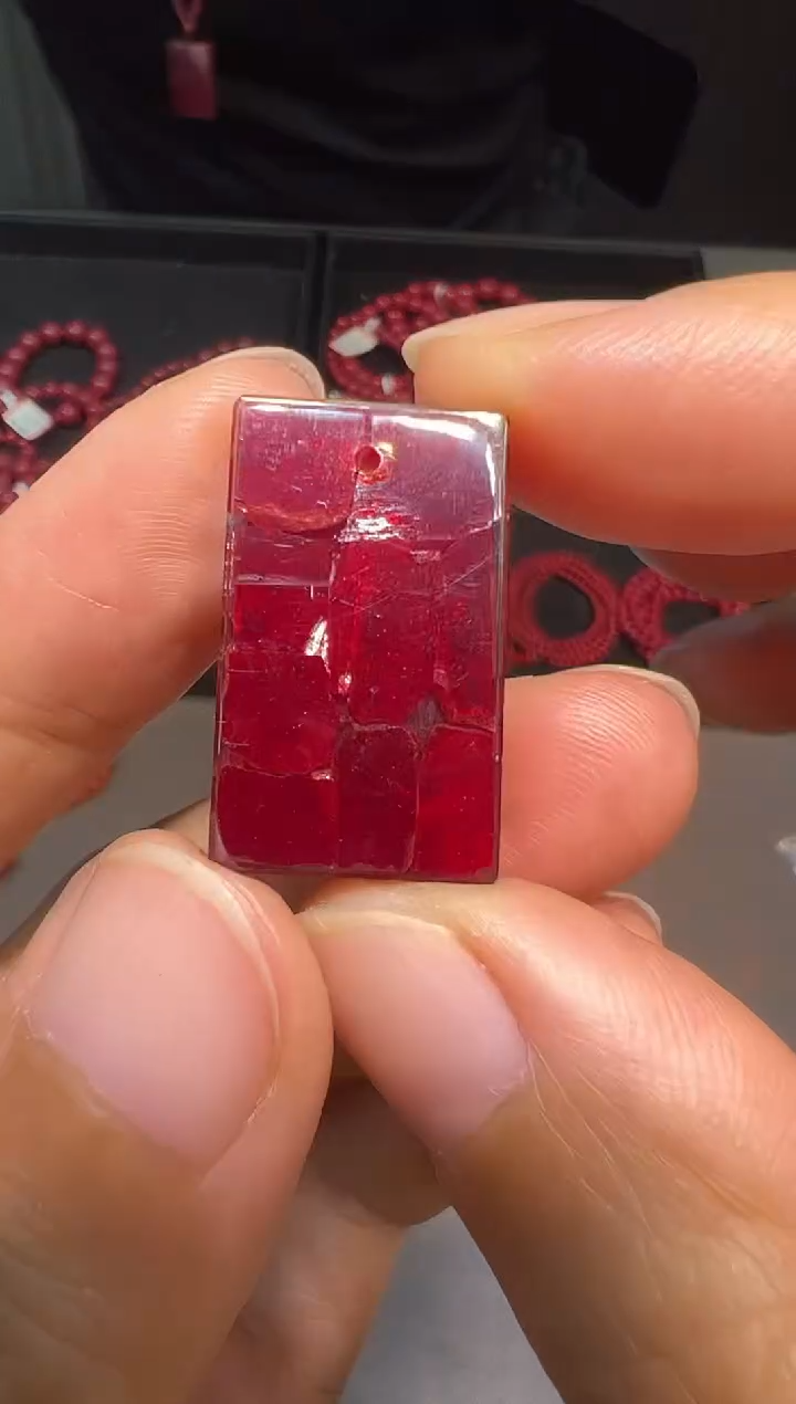 天然辰砂挺晶体无事牌