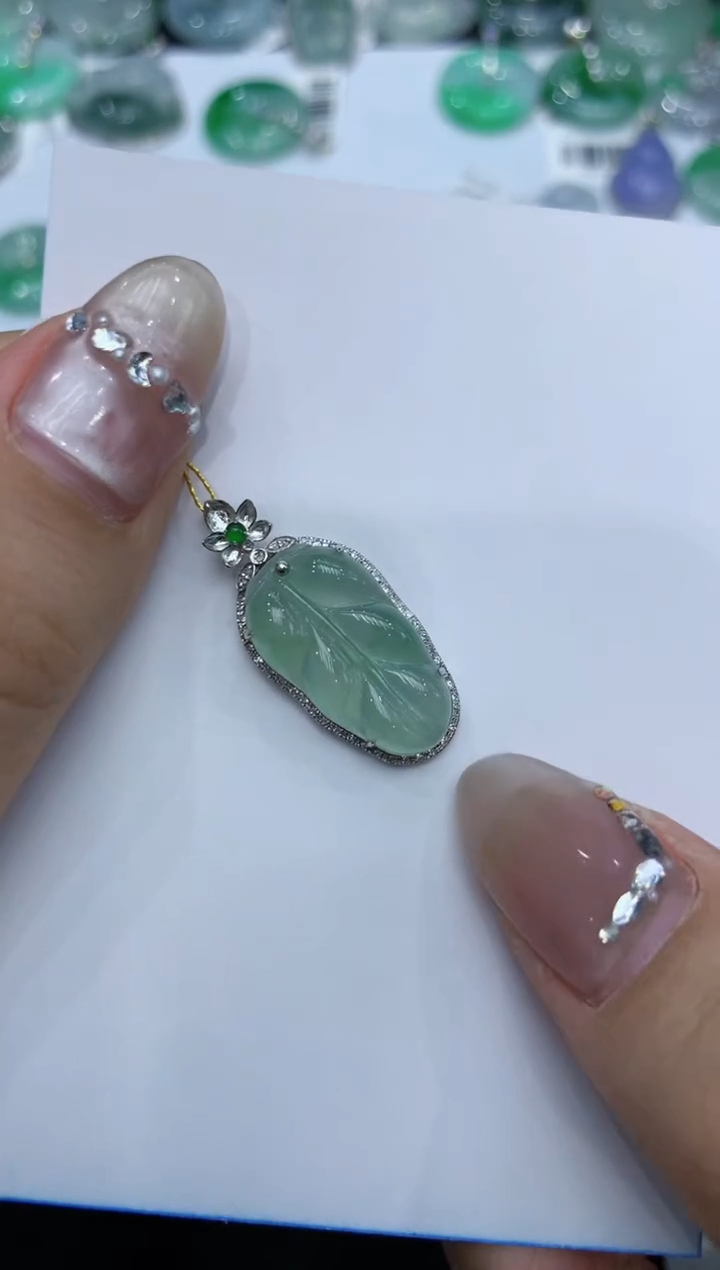 【闪购商品】翡翠颈饰18K金镶嵌222222222