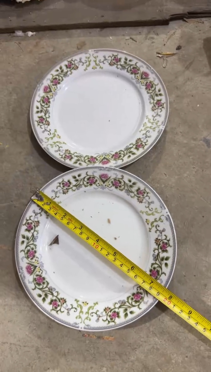 摆件老瓷器出口盘19厘米两个一组微瑕请慎拍
