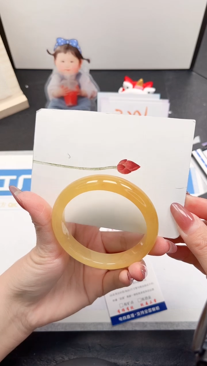 【闪购商品】石英质玉手镯未镶嵌312-59