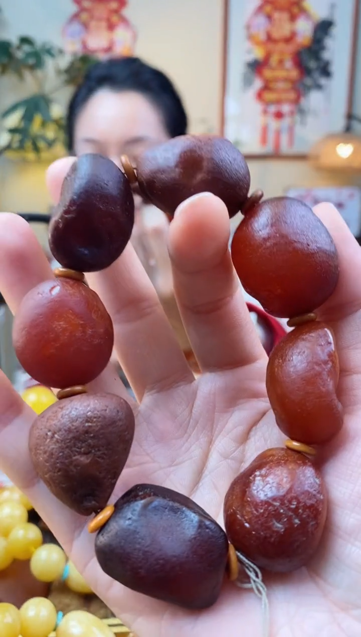 【闪购商品】琥珀手串未镶嵌手串