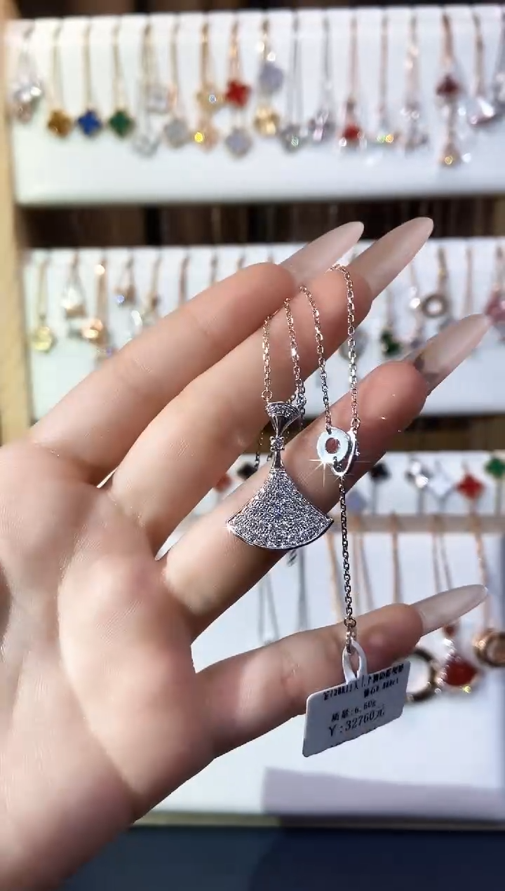 【闪购商品】钻石套链18K金镶嵌钻石K白