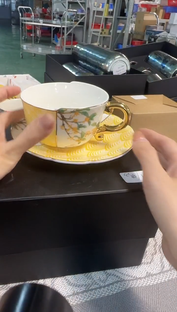 【闪购商品】瓷A190------------