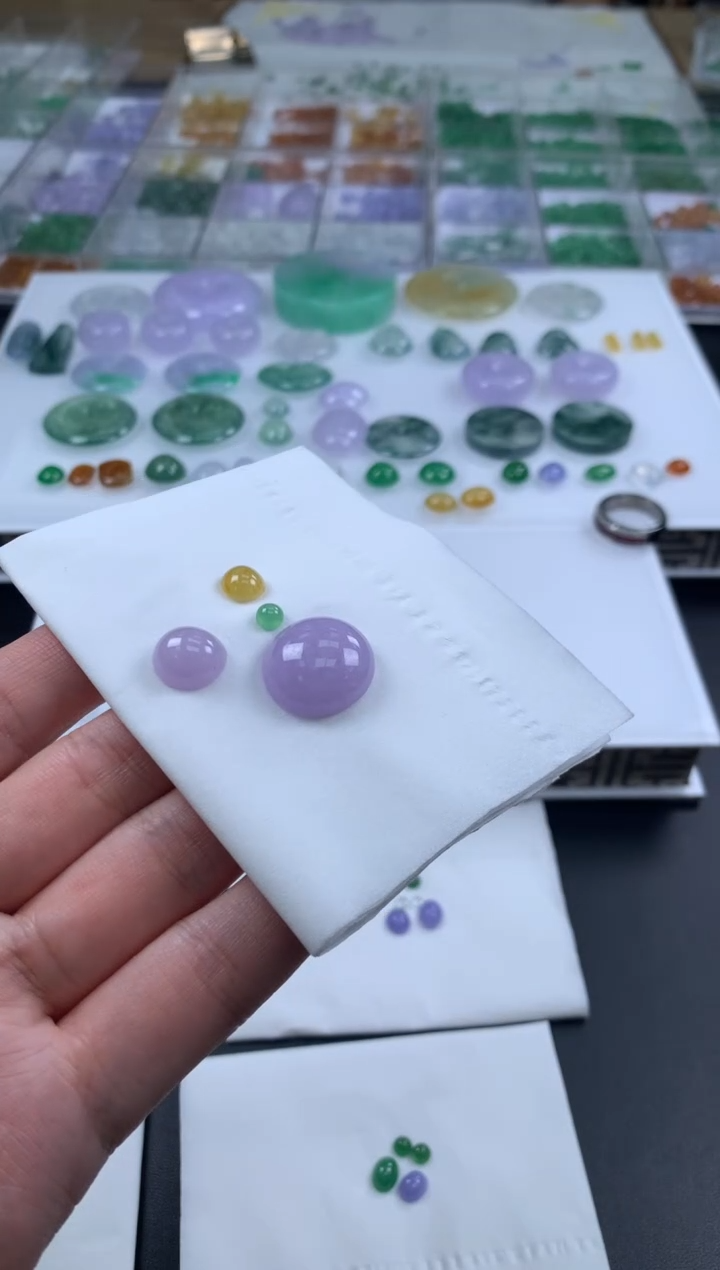 【闪购商品】定制翡翠未镶嵌翡翠