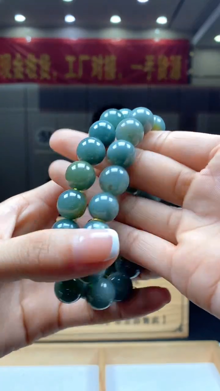 【闪购商品】定制翡翠未镶嵌多样性发货【只发一件】 *s76