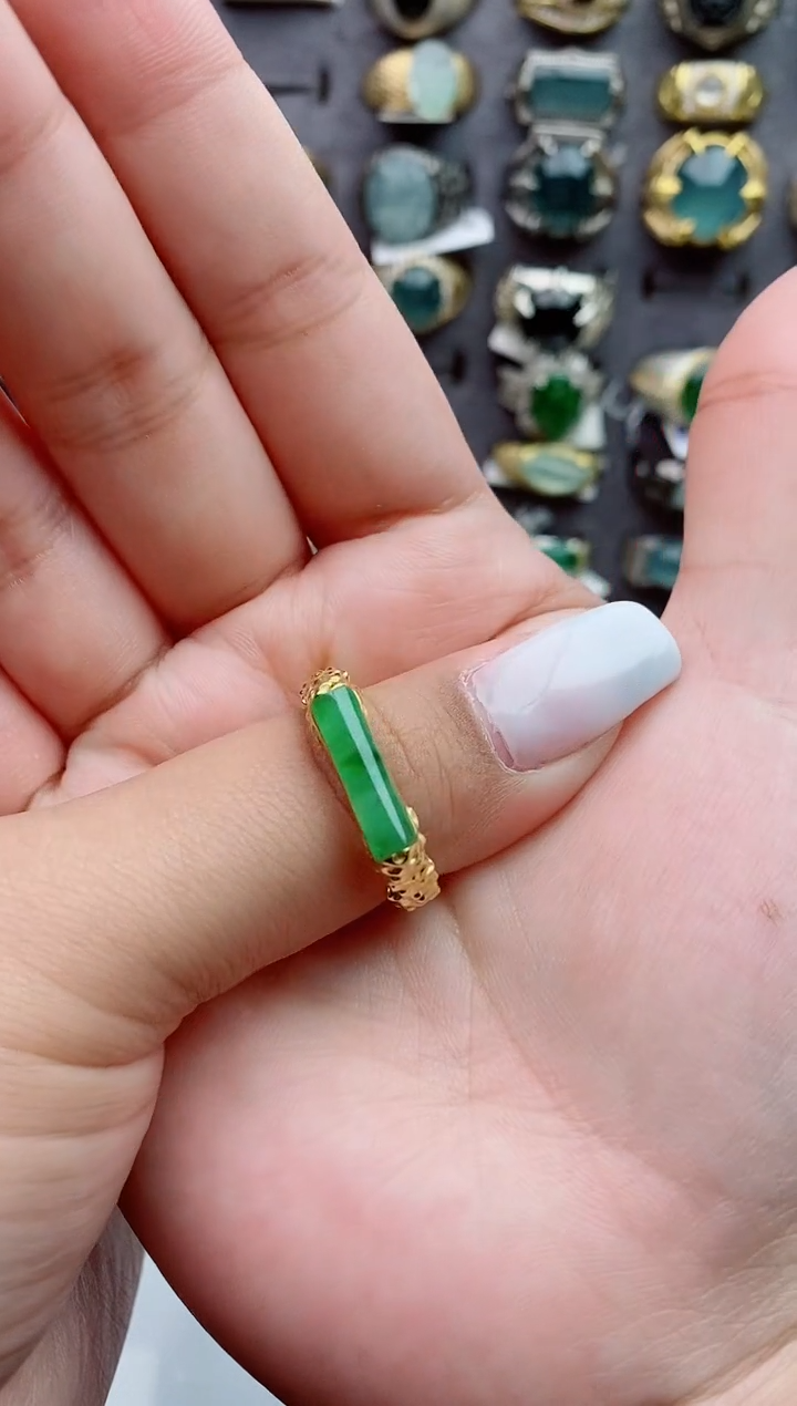 银S925镶嵌戒指翡翠与*天然翡翠男戒