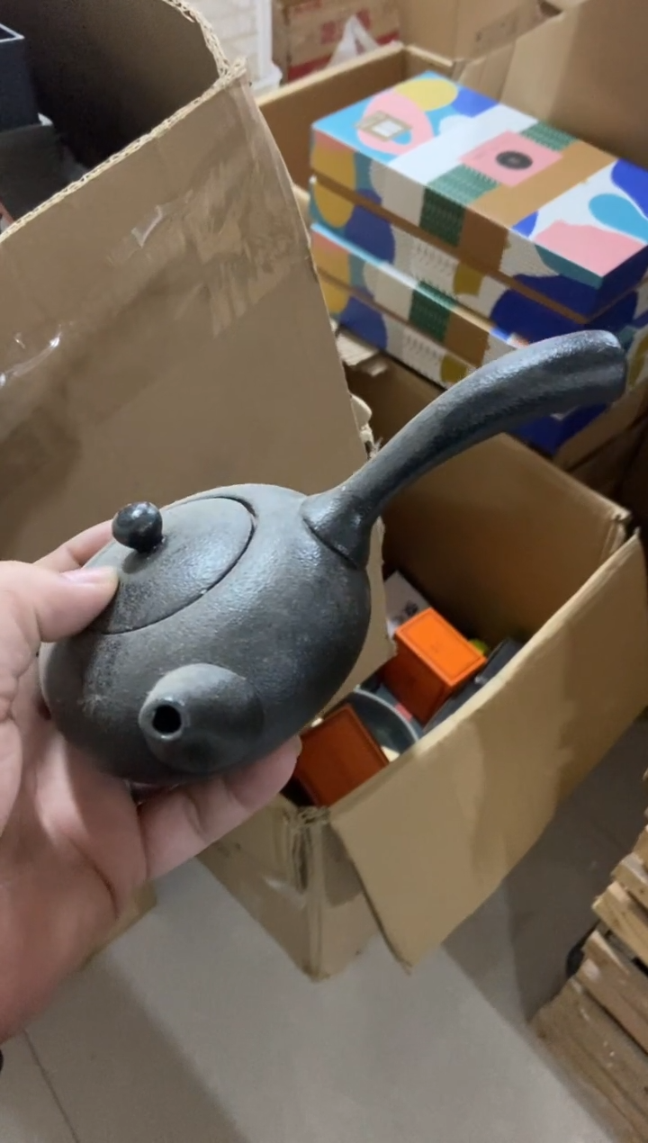 杯无运费险有瑕疵的摄影的产品有使用过的痕迹有点脏介意勿拍