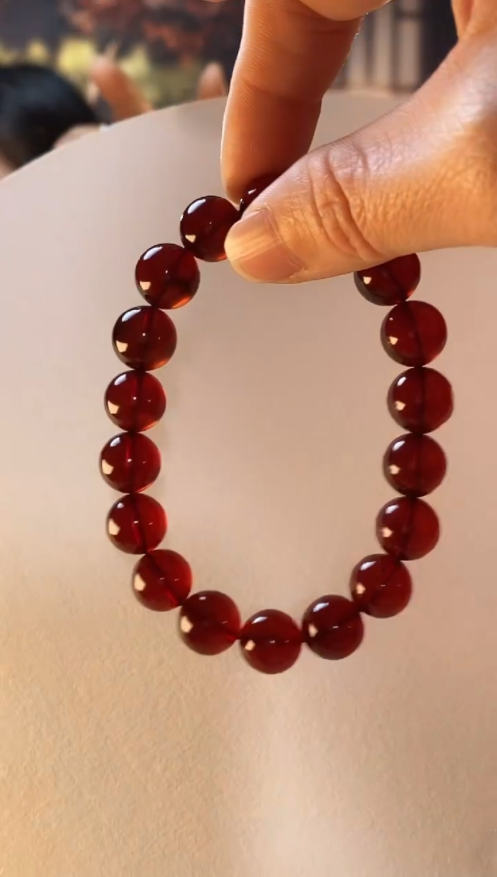 【闪购商品】琥珀颈饰未镶嵌血珀单圈10+  