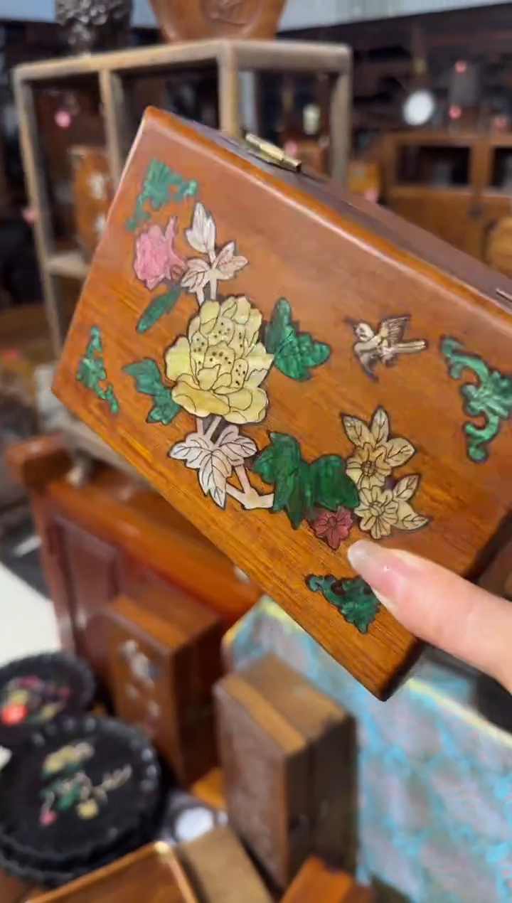 【闪购商品】木木艺牡丹花开黄翻盖盒88.888