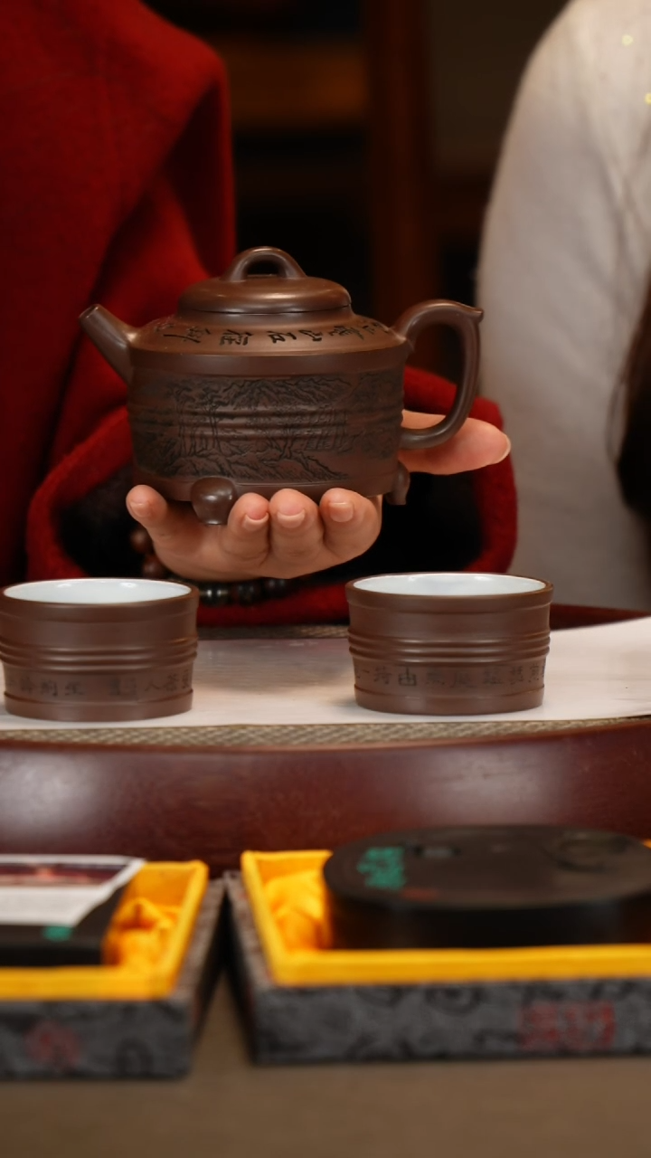 【闪购商品】紫砂茶壶【李霓】老紫泥玉盘套组   300CC