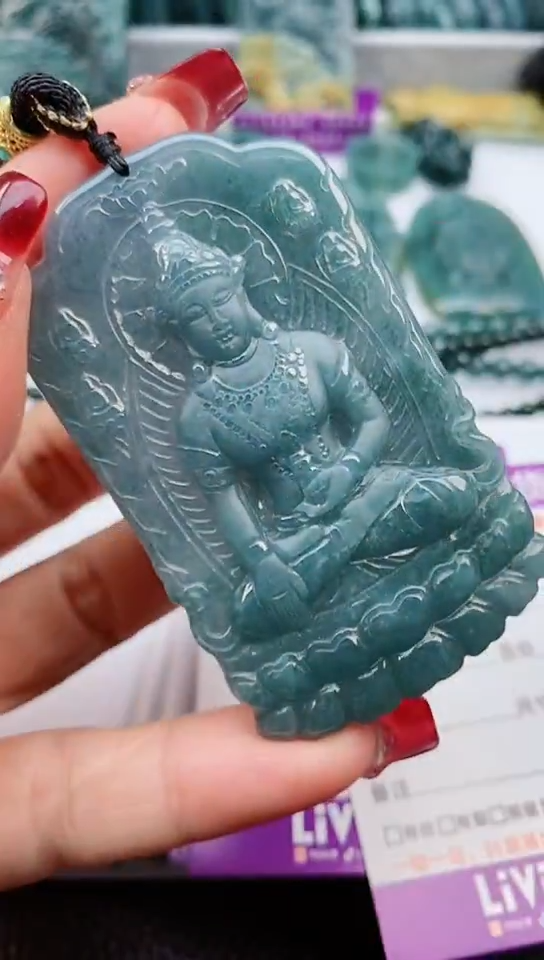 【闪购商品】翡翠颈饰未镶嵌