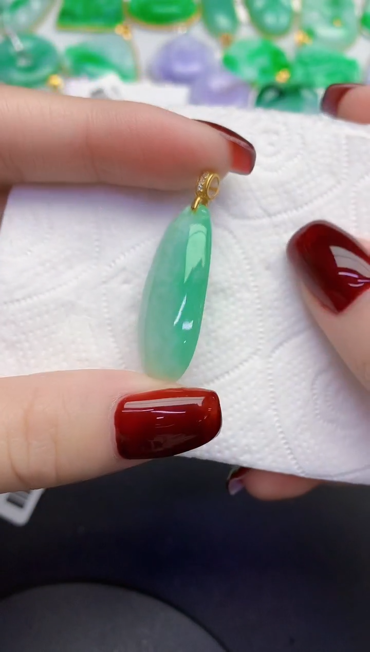 颈饰未镶嵌翡翠缅甸天然翡翠A货