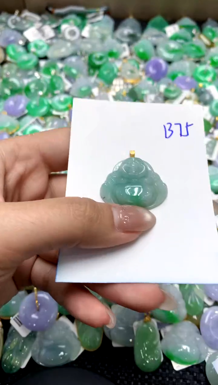 【闪购商品】翡翠颈饰18K金镶嵌1111111111111111