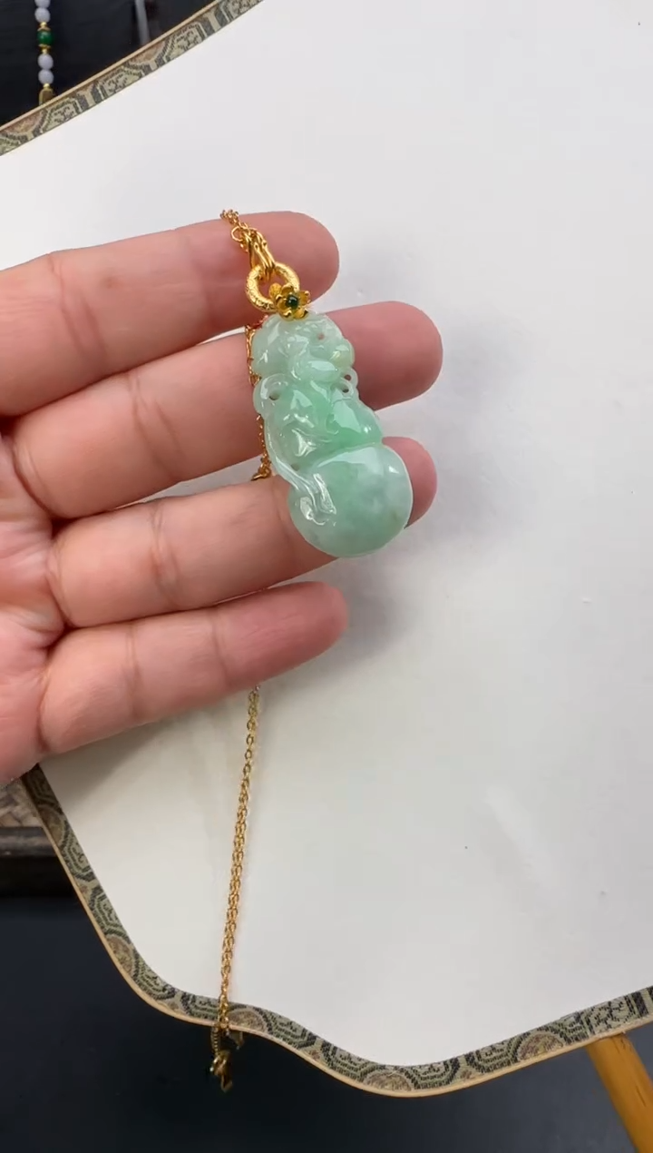 【闪购商品】翡翠颈饰未镶嵌拍照