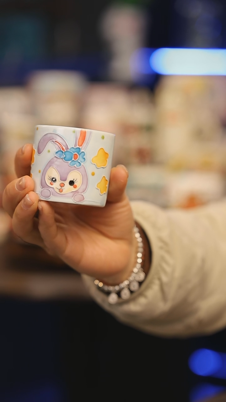 【闪购商品】摆件景德镇釉下彩绘设计师款式陶瓷