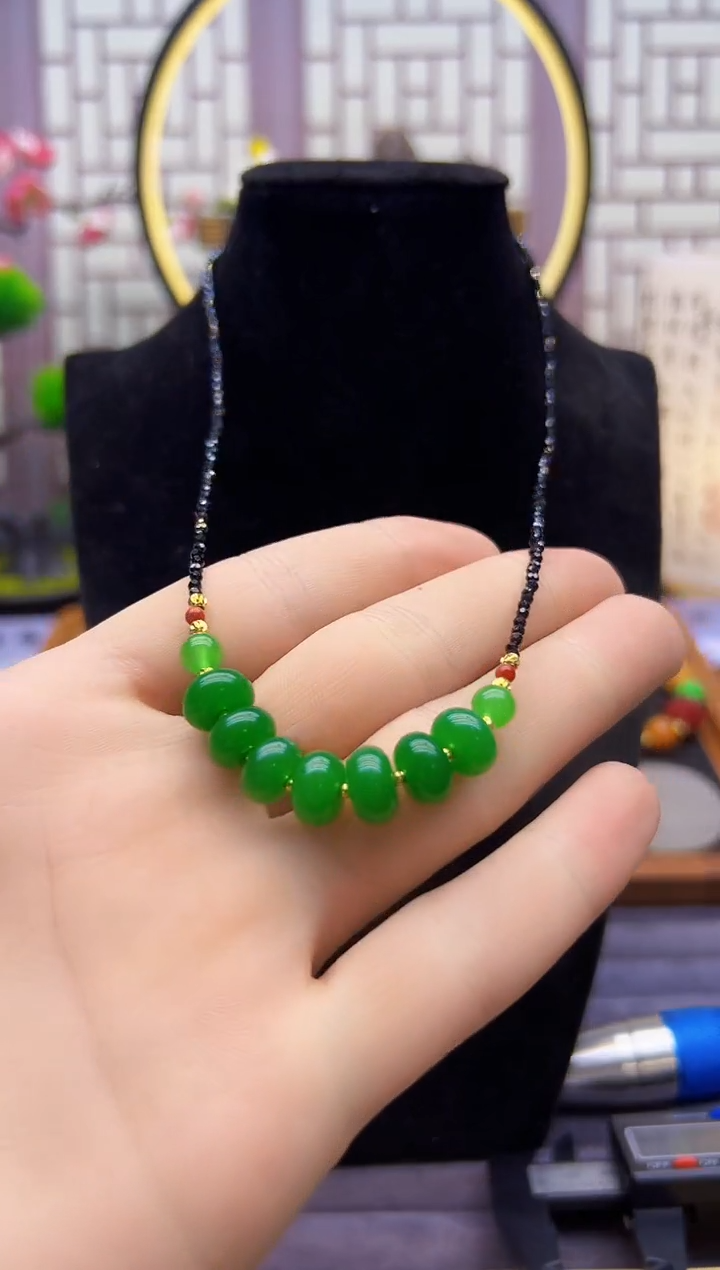 翡翠14K金镶嵌颈饰X858