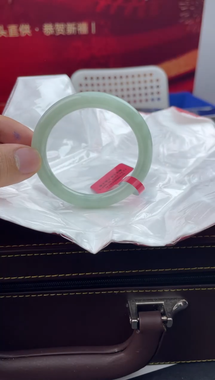 【闪购商品】翡翠手镯未镶嵌12翡翠手镯