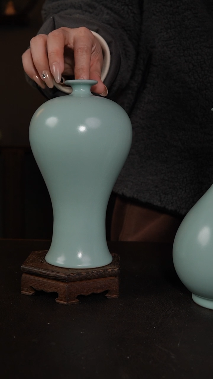 【闪购商品】其他王国奇手工梅瓶  手签