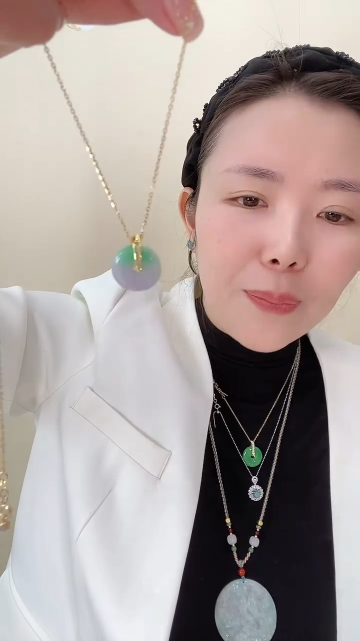 【闪购商品】翡翠吊坠(赠链)未镶嵌多样性春彩小扣子X52