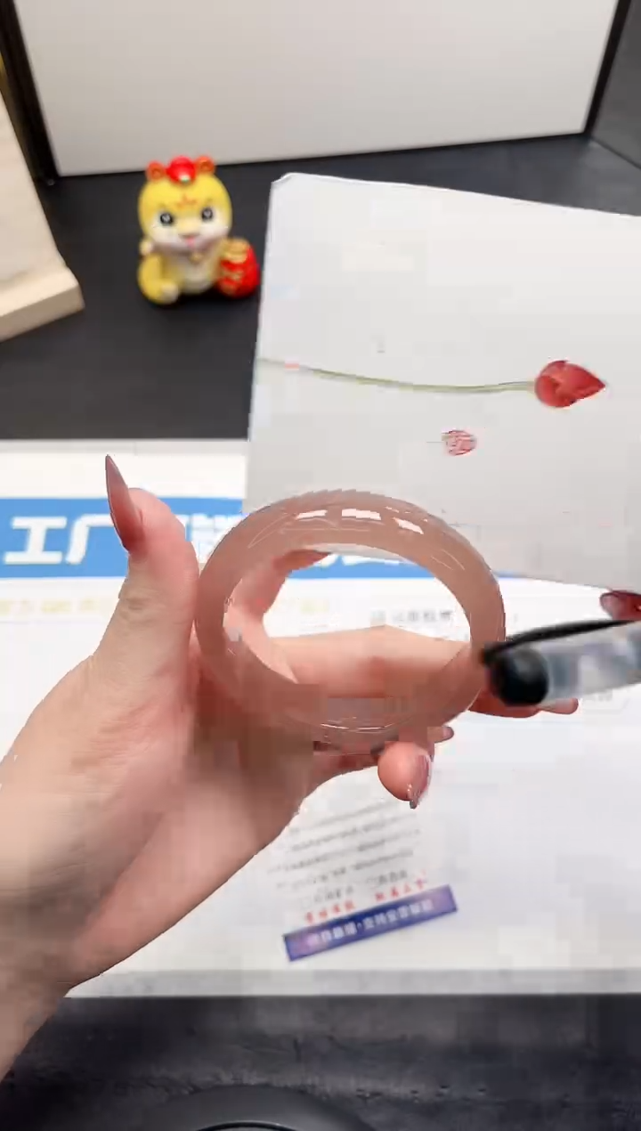 【闪购商品】石英质玉手镯未镶嵌179-54