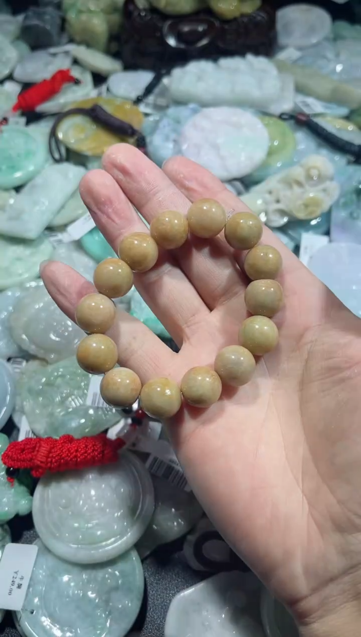 【闪购商品】翡翠颈饰未镶嵌00012221