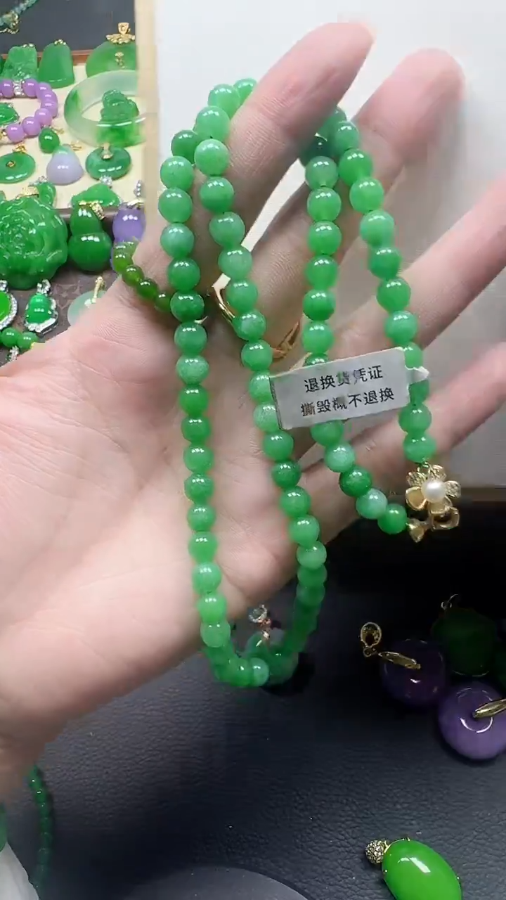 颈饰14K金镶嵌翡翠6mm花青项链小花