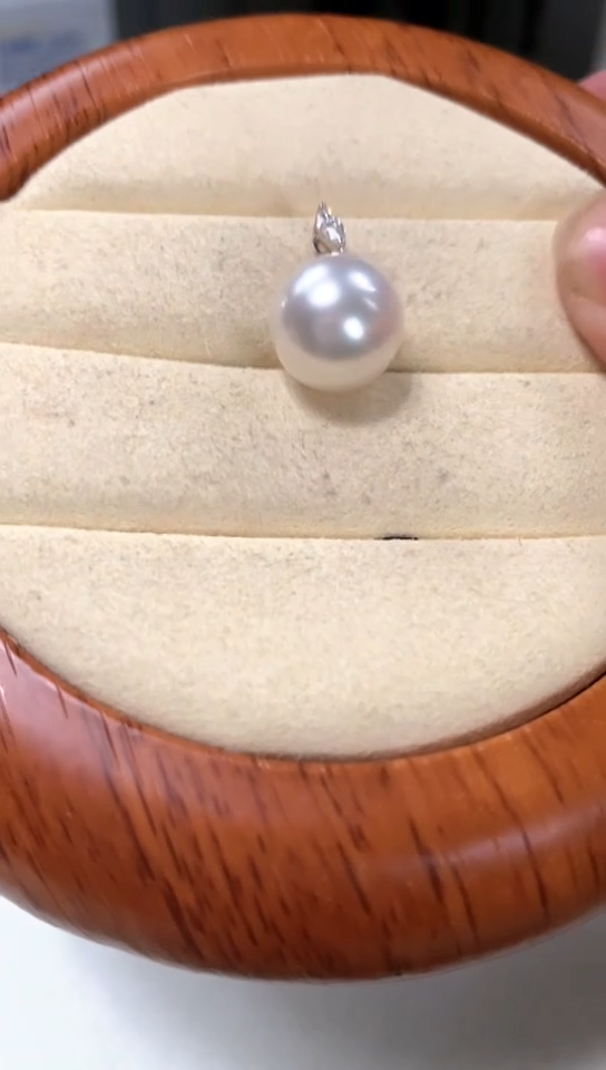 【闪购商品】海水珍珠吊坠(不含链)18K金镶嵌澳白吊坠