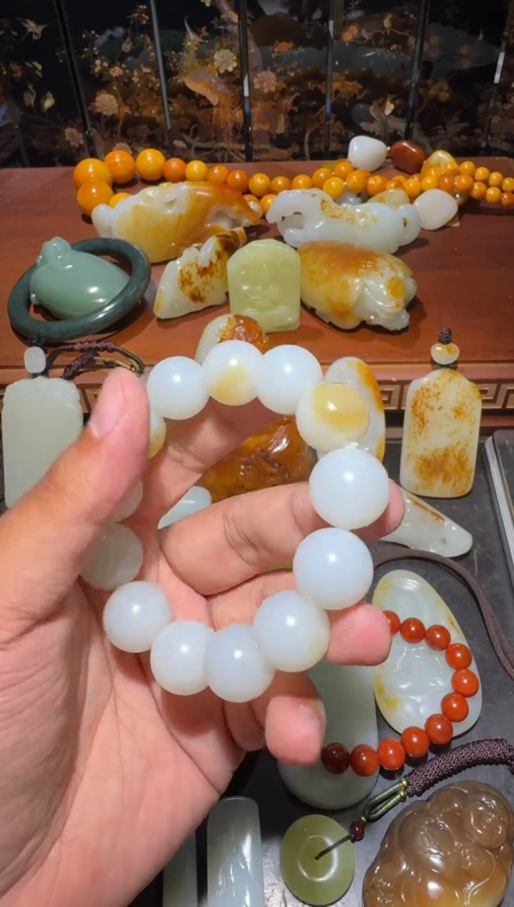 未镶嵌和田玉挂件手串