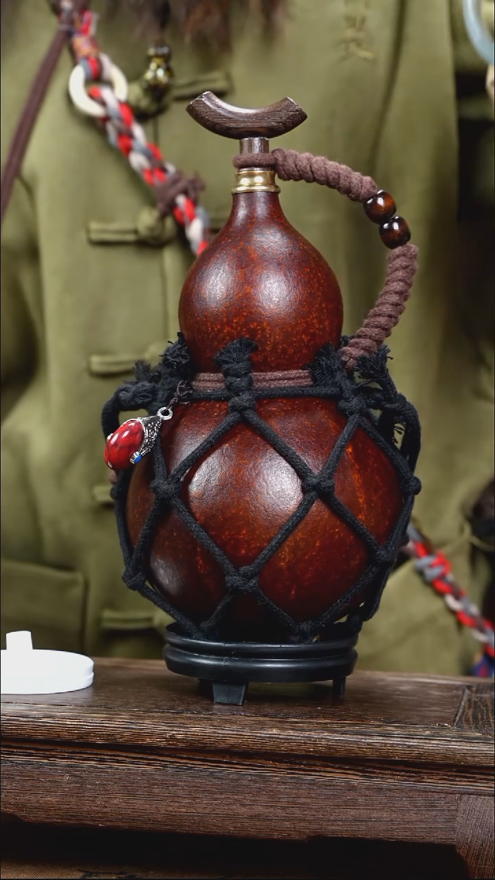 YB027复古网兜款天然酒葫芦（一物一拍）