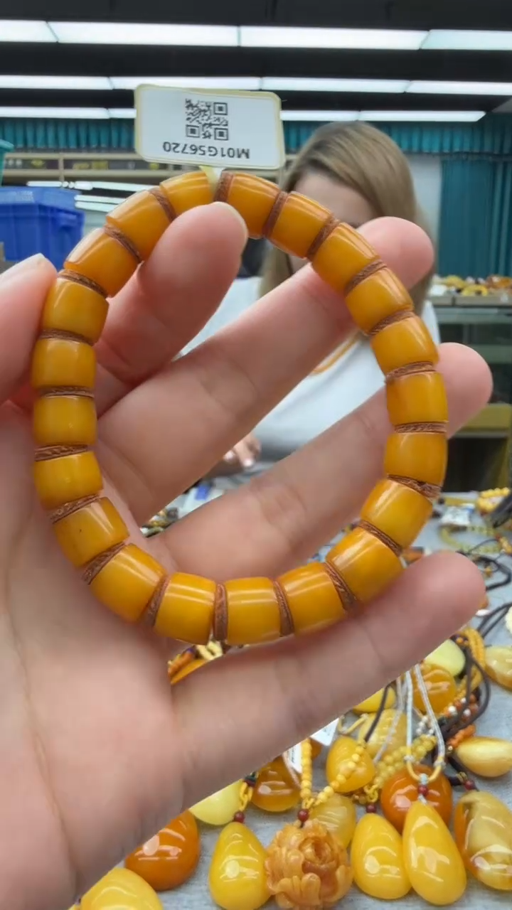 未镶嵌琥珀手链8秒拍号  假一陪三