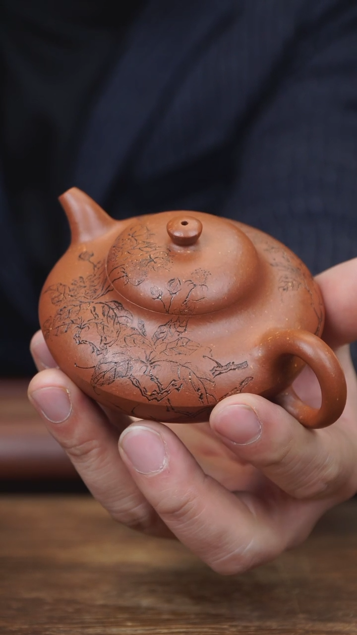 【闪购商品】紫砂茶壶140ml 刻绘合欢 家藏降坡泥